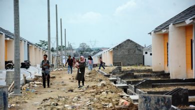 Pembangunan rumah di Maja