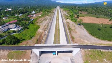 Jalan tol Manado Bitung