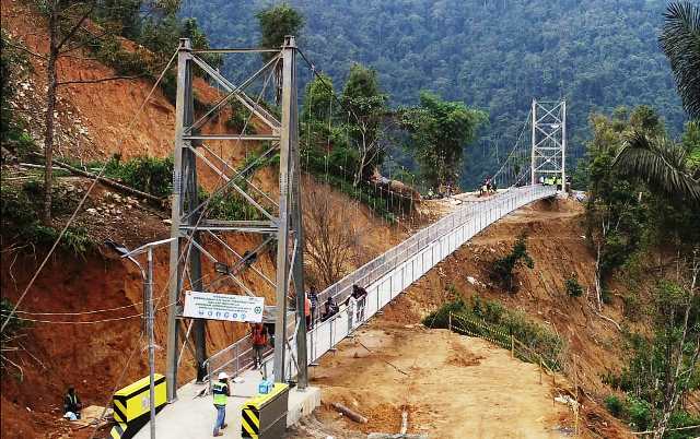 Pulihkan Konektivitas Palopo-Toraja, Kementerian PUPR Selesaikan Pembangunan Jembatan Gantung