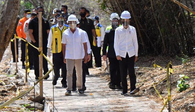 Presiden Jokowi Tinjau Labuan Bajo