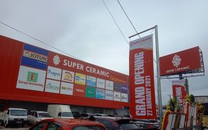 Gerai Super Ceramic di Pekayon Bekasi