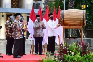 Presiden Joko Widodo meresmikan selesainya renovasi Masjid Istiqlal