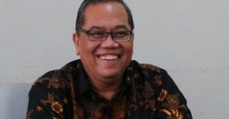 (Alm) Prof. Dr. Ir. Budi Prayitno, M.Eng