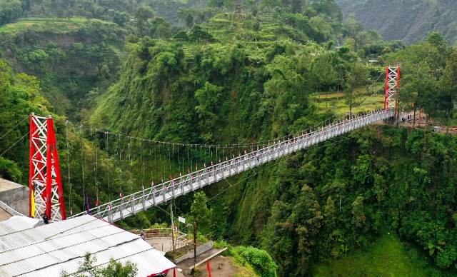 Jembatan Gantung Girpasang Klaten Diresmikan