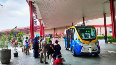 Masyarakat Antusias Mencoba Kendaraan Listrik Otonom di QBig BSD City