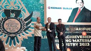 KEND dan Pendiri Kenari Djaja Raih Penghargaan Indonesia Property & Bank XVII dan Indonesia Myhome Award VI