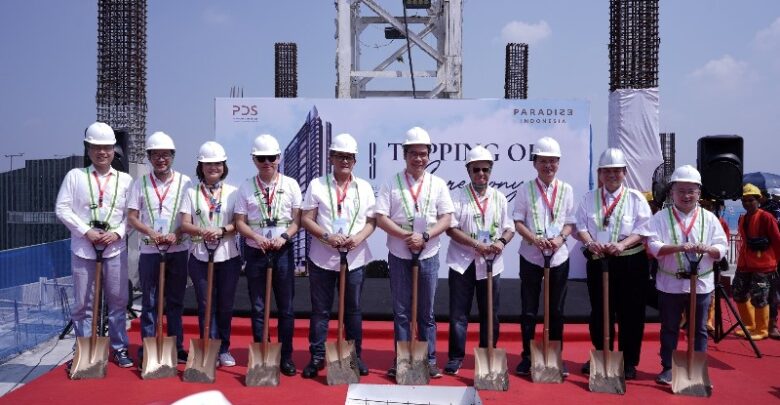 Topping Off Apartemen Antasari Place