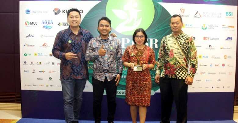 Modernland Realty Raih Penghargaan TOP CSR Awards 2023