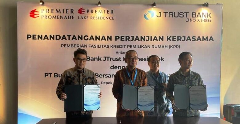 J Trust Bank Kerjasama dengan Premier