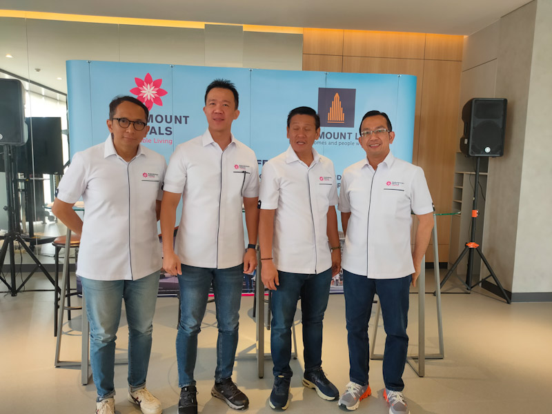 Community Club Paramount Petals Resmi Dibuka