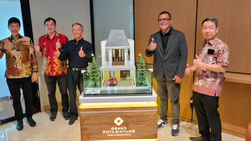 Marketing Gallery Grand Kota Bintang