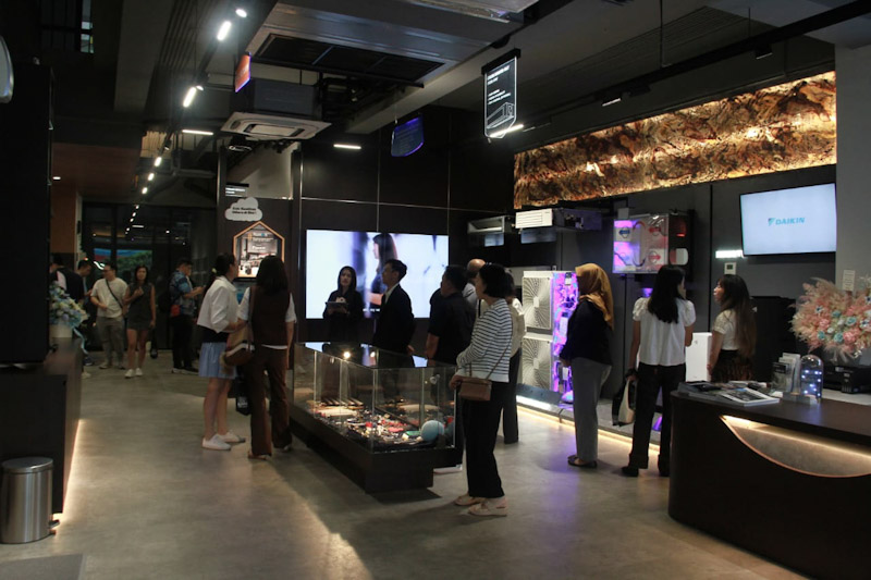 DAIKIN Resmikan Showroom Proshop Kedua di Semarang