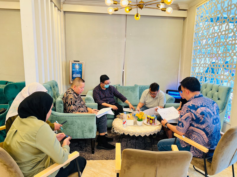 Daikoku dan Pappajack Hadir di Plaza Convill Apple 3