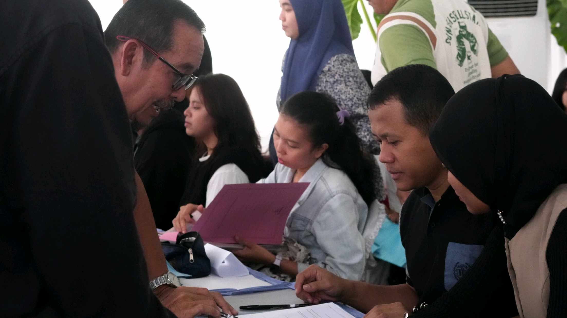 Permata Mutiara Maja Gelar Akad Kredit