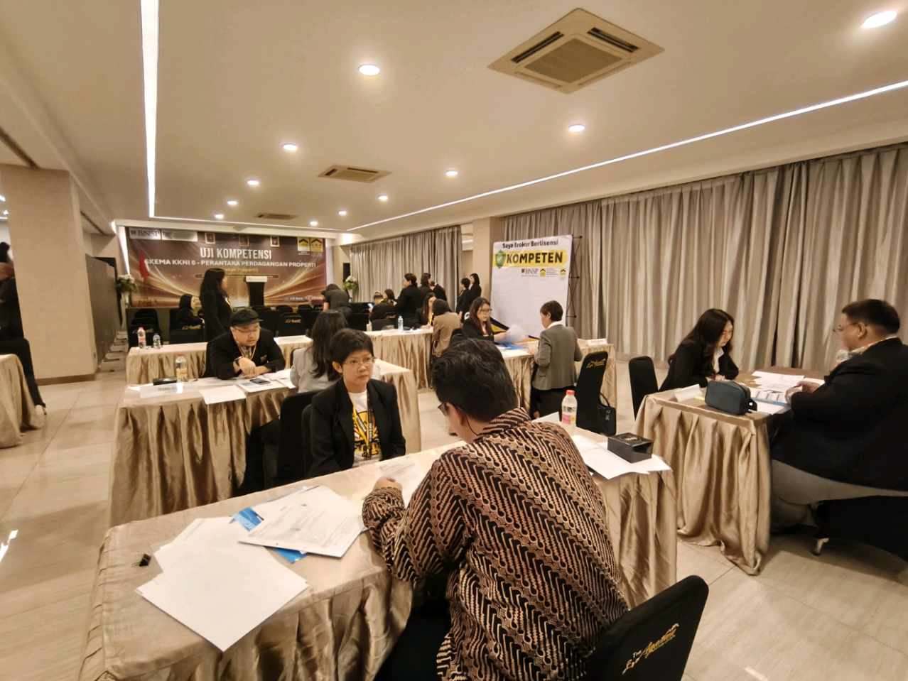 DPD AREBI Banten Gelar Sertifikasi 260 Broker Properti